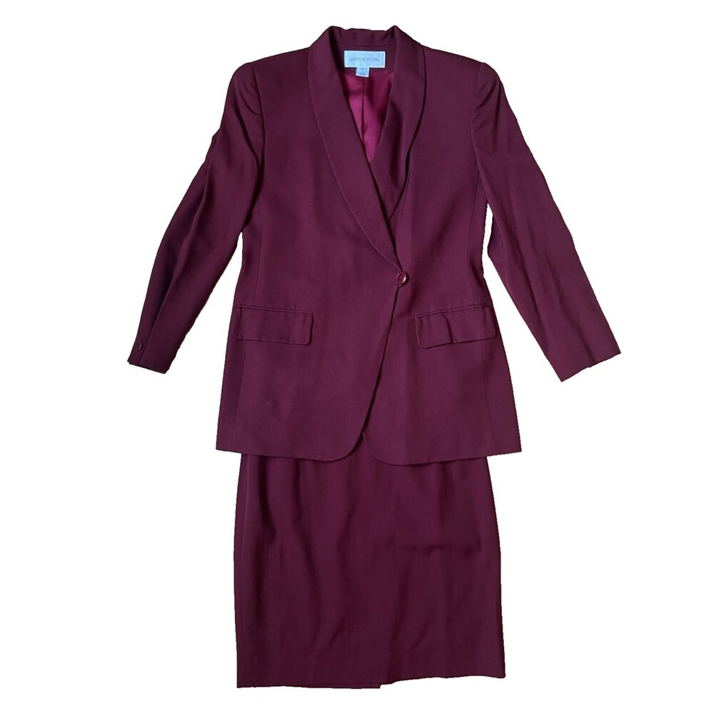 Vintage Jones New York Suit Jacket And Skirt Red Wool Size 6 Festive Business